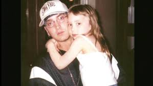 HAILIE A EMINEM 1